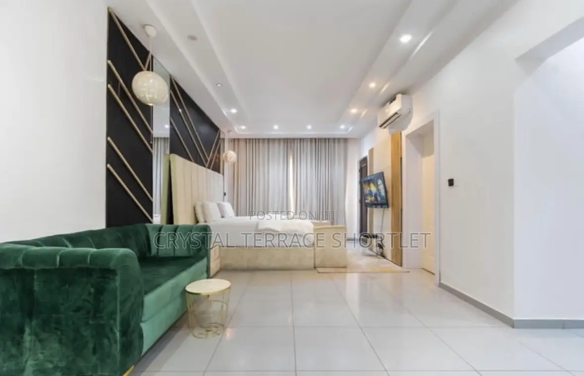 Beautiful 4 Bedroom Duplex