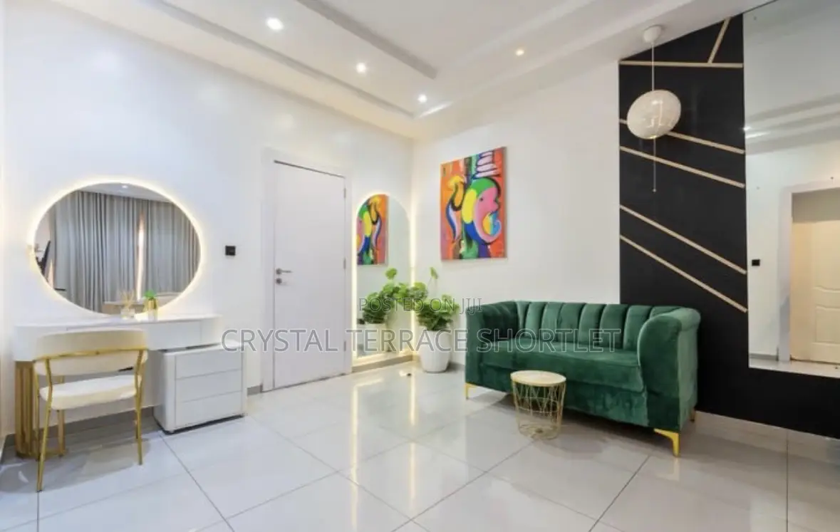 Beautiful 4 Bedroom Duplex