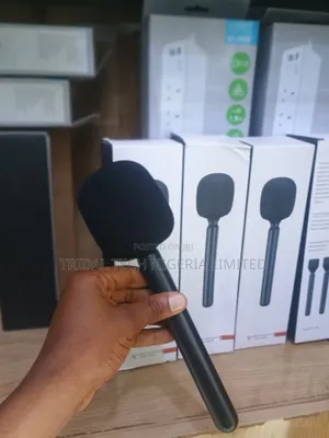 Wireless Lavalier Microphone for Phone Camera