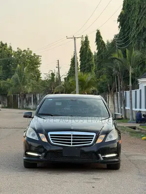 Mercedes-Benz E350 2010 Black