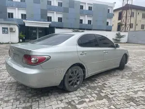 Lexus ES 300 2004 Silver