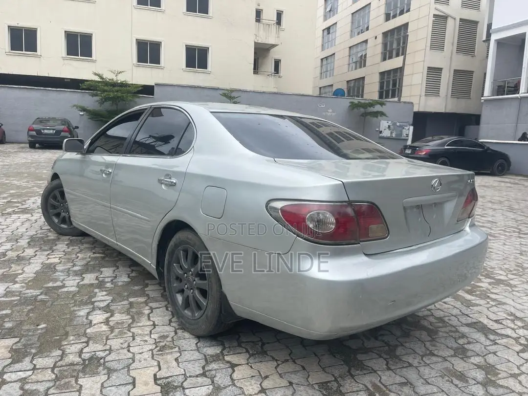 Lexus ES 300 2004 Silver