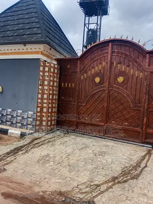 4bdrm Bungalow in Ojik Properties, Owerri for sale