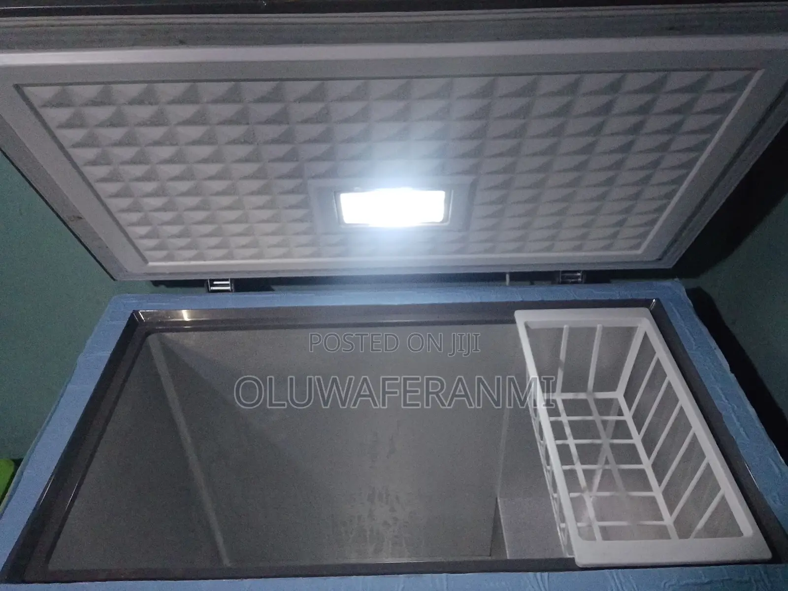 Aeon 200litres Deep Freezer