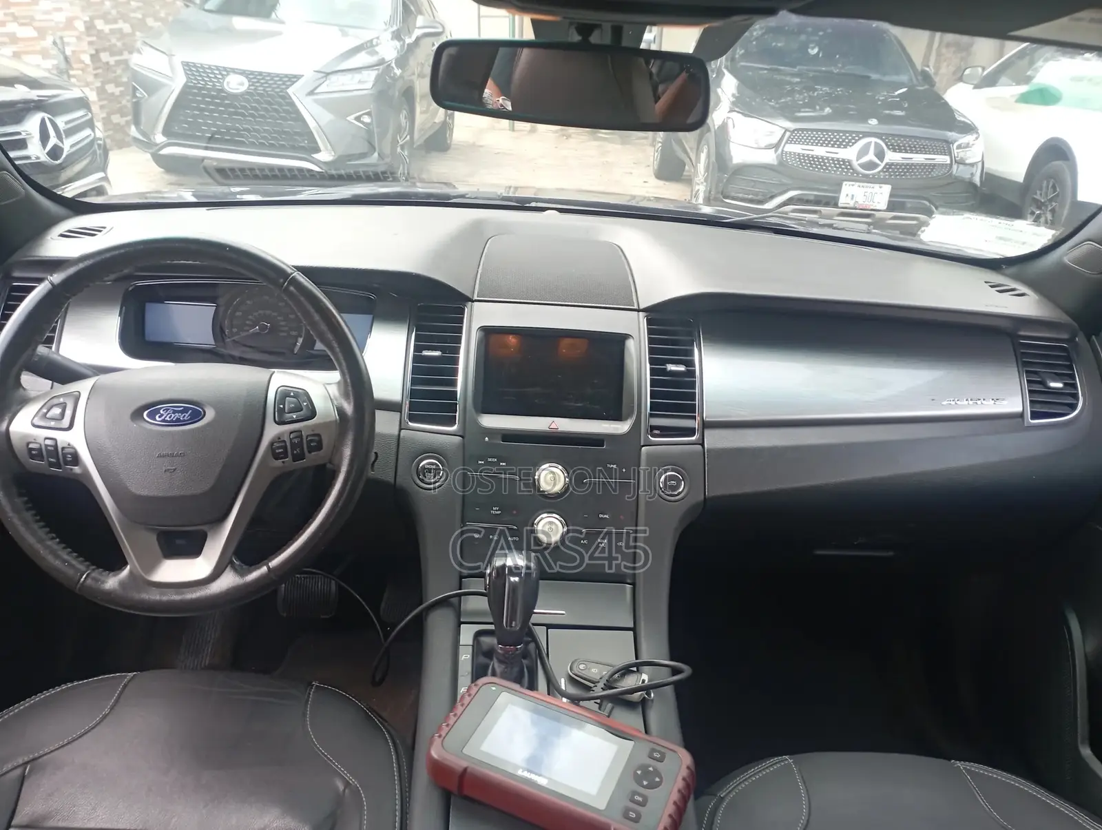 Ford Taurus 2016 Blue