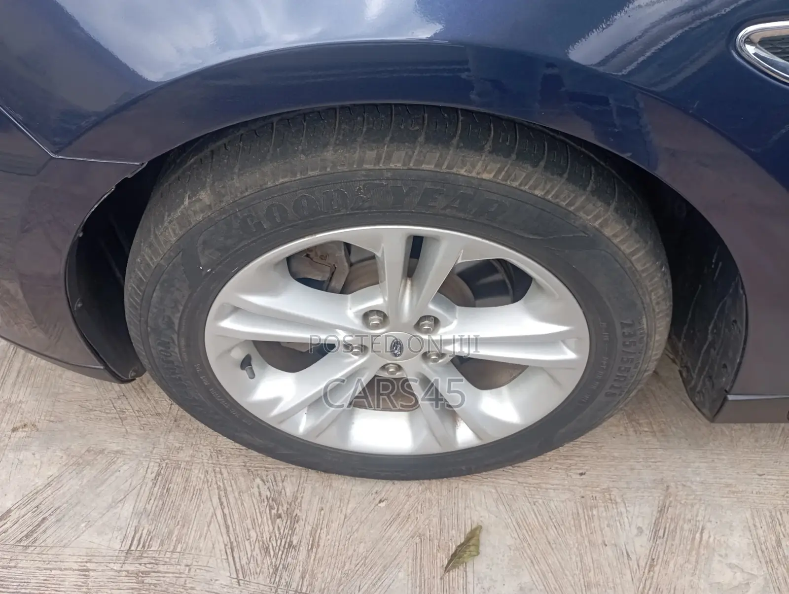 Ford Taurus 2016 Blue