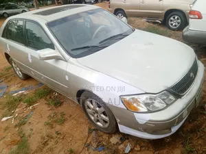 Toyota Avalon 2003 Silver
