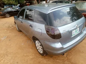 Toyota Matrix 2004 Blue