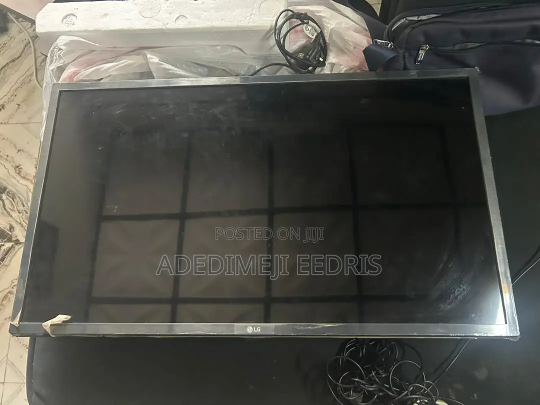 3months Used Lg Smart 32” Tv