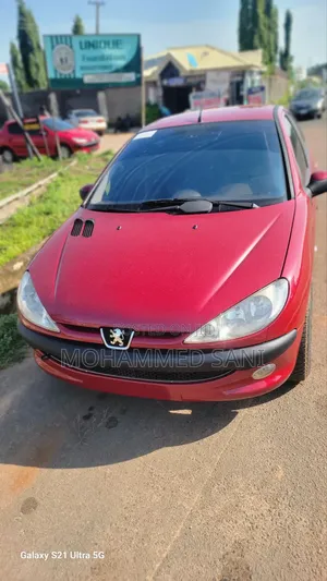 Peugeot 206 2010 Red