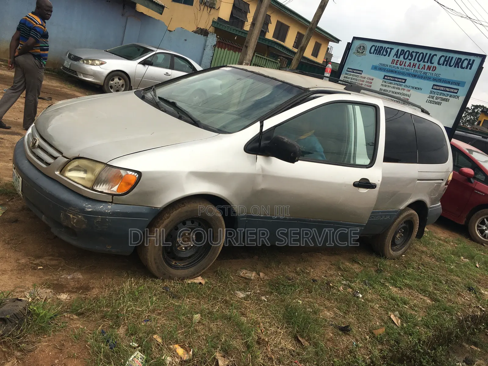 Toyota Sienna 2000 Silver