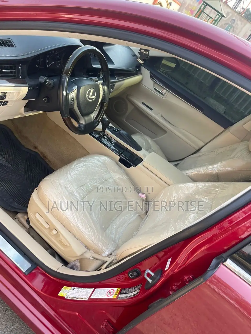 Lexus ES 2013 Red