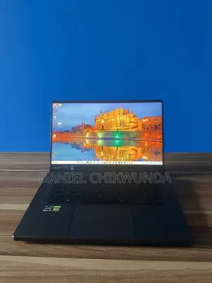 Laptop Asus ROG Zephyrus G15 16GB AMD Ryzen 9 SSD 1T