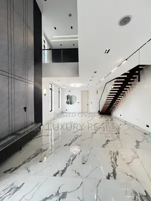 5bdrm Duplex in Lekki Phase 1 for sale
