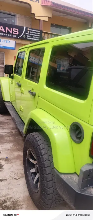 Jeep Wrangler Unlimited Sahara 2013 Green