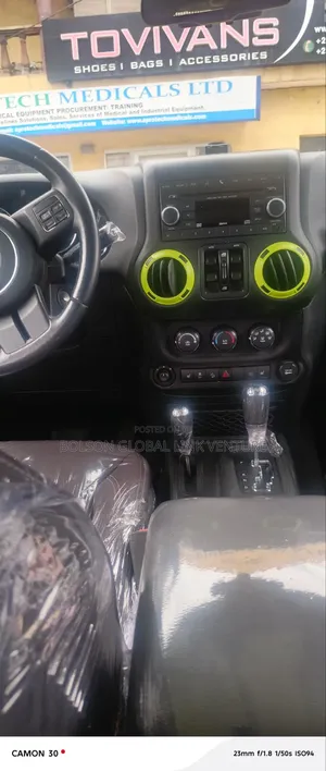 Jeep Wrangler Unlimited Sahara 2013 Green