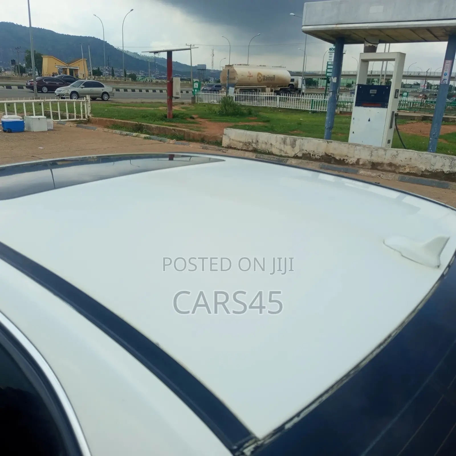 Mercedes-Benz E350 2010 White