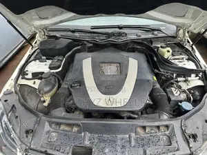 Mercedes-Benz C300 Sport Sedan RWD (3.0L 6cyl 6M) 2009 White