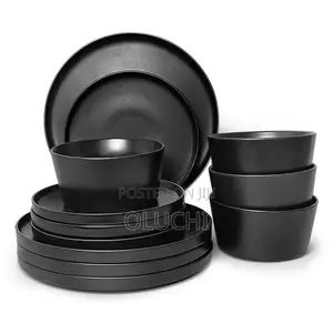 Plates Set