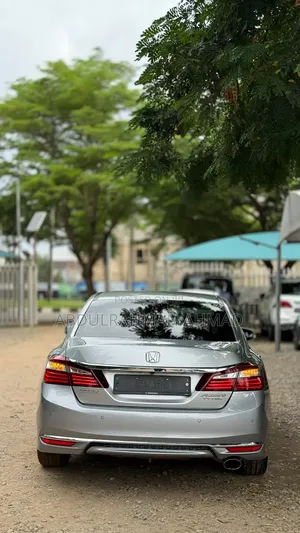 Honda Accord 2016 Silver