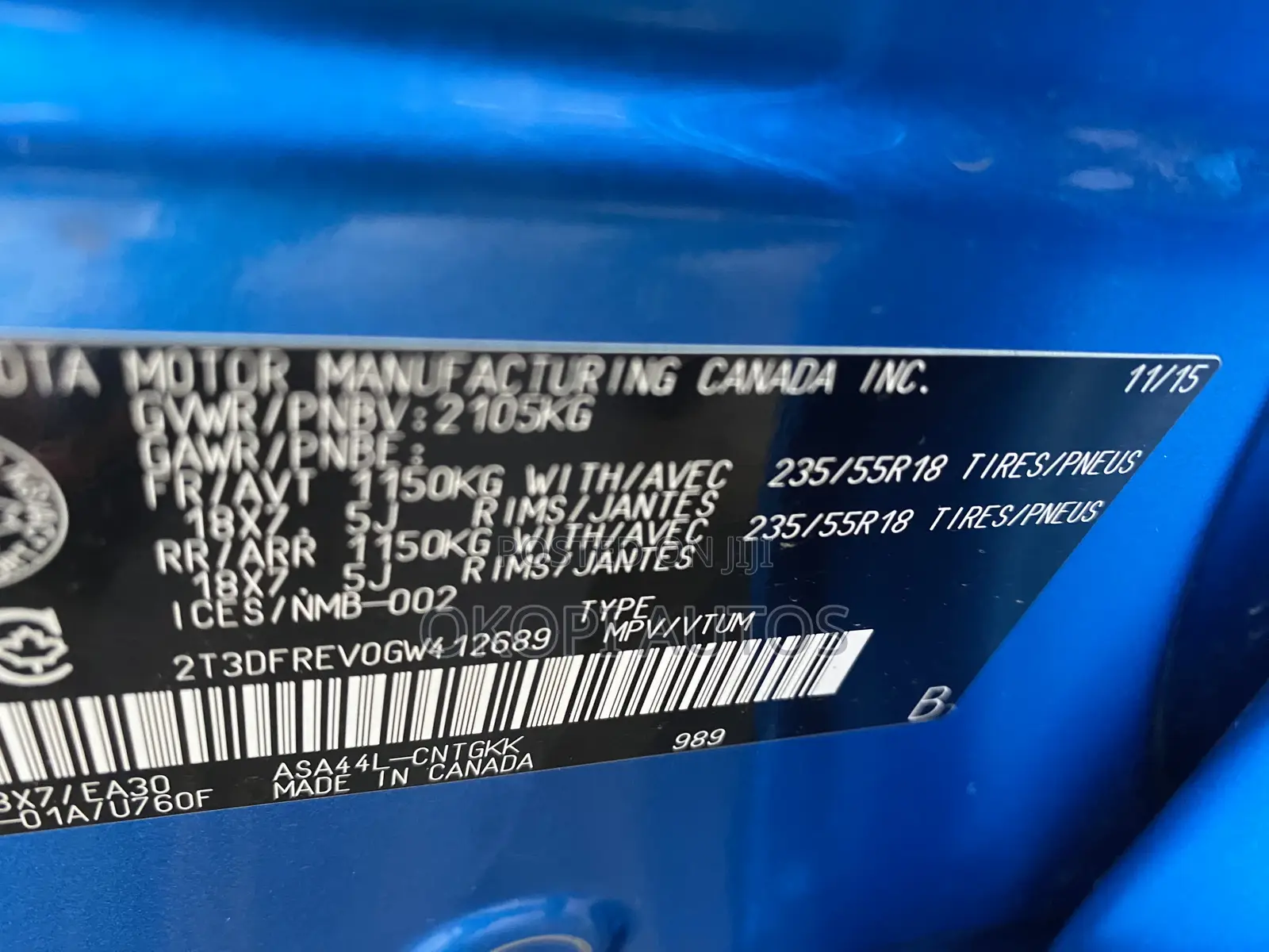 Toyota RAV4 2016 Blue