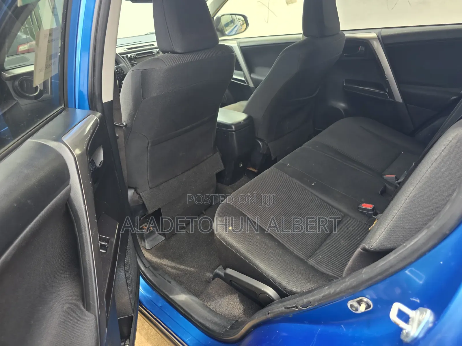 Toyota RAV4 2017 Blue