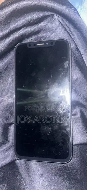 Apple iPhone X 64 GB Black