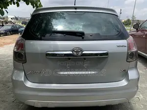 Toyota Matrix 2007 Silver