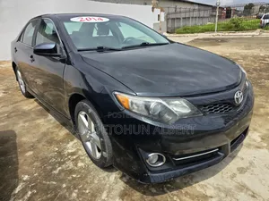 Toyota Camry 2014 Blue