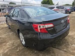 Toyota Camry 2014 Blue
