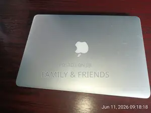 Laptop Apple MacBook 2017 8GB Intel Core i7 HDD+SSD 256GB