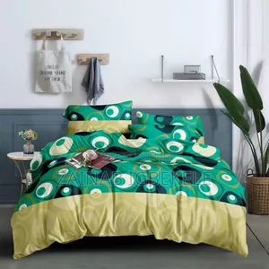 Duvet and 1 Bedsheet With Four Pillowcase