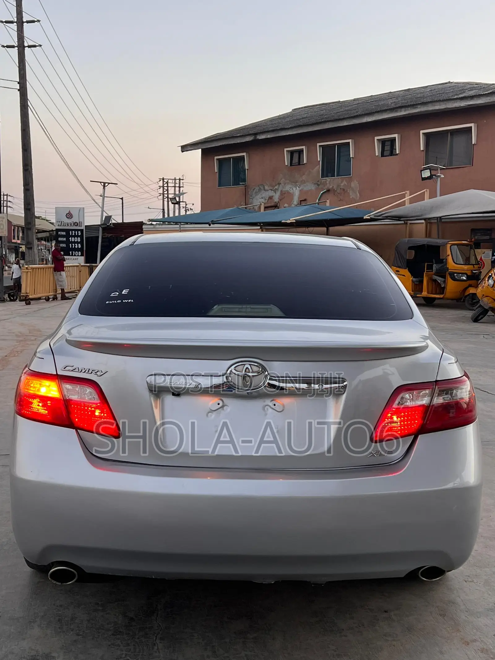 Toyota Camry 2009 Silver