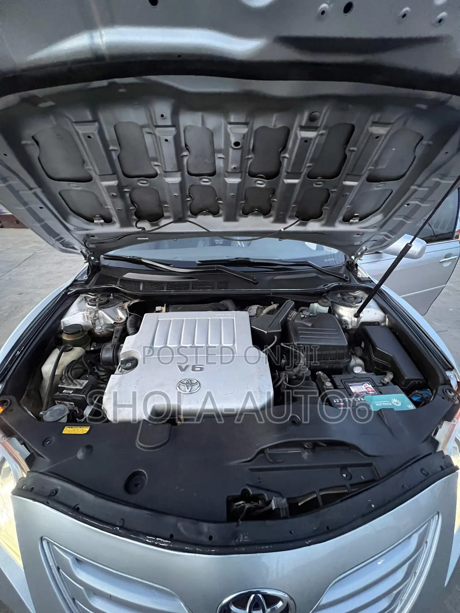 Toyota Camry 2009 Silver
