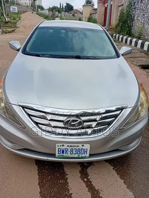 Hyundai Sonata 2012 Silver