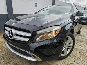 Mercedes-Benz GLA 250 2017 Black