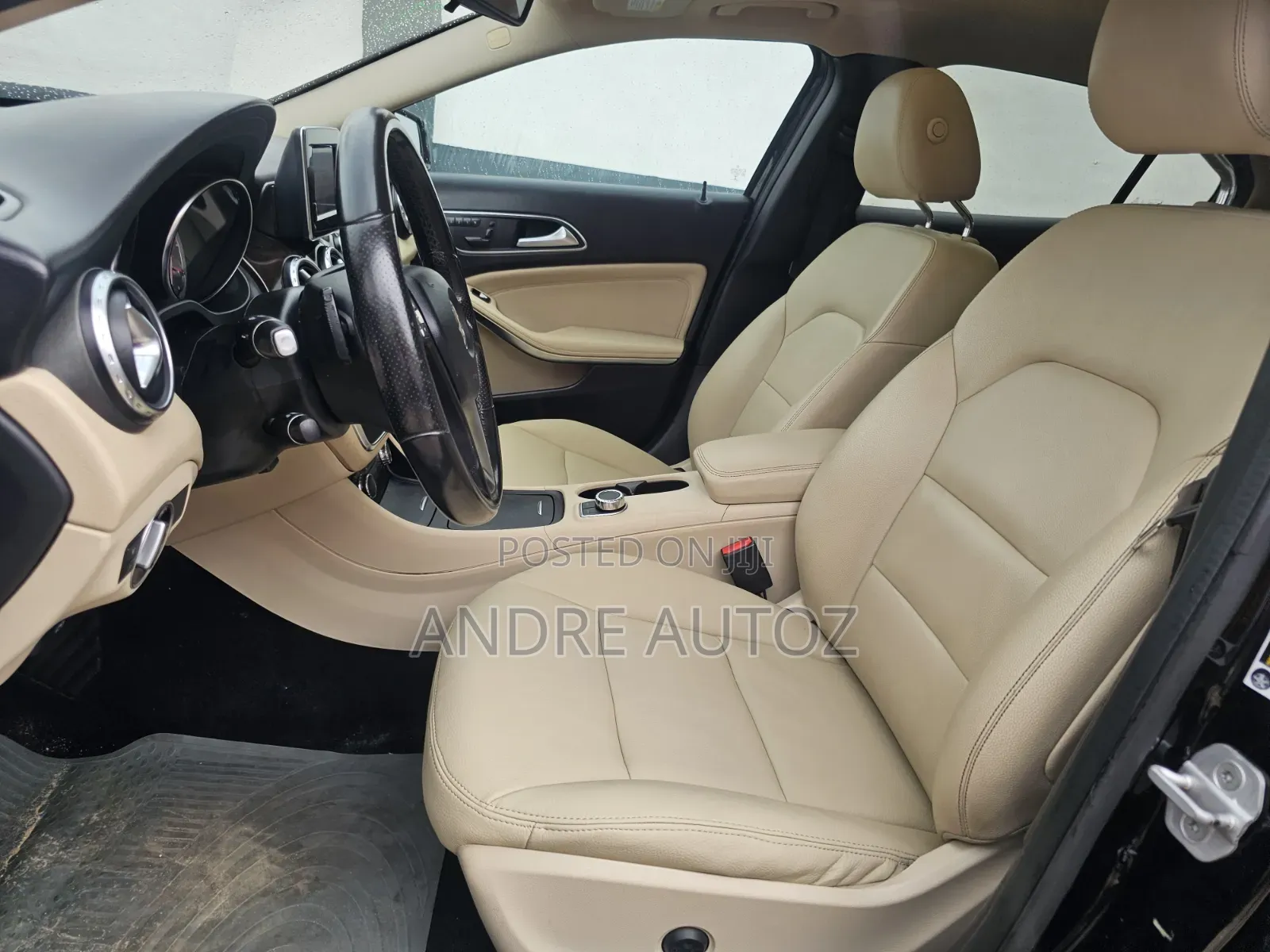 Mercedes-Benz GLA 250 2017 Black