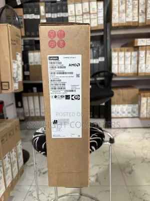 New Laptop Lenovo 16GB AMD Ryzen 5 SSD 512GB