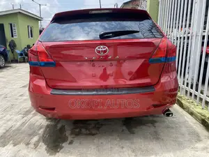 Toyota Venza 2010 Red