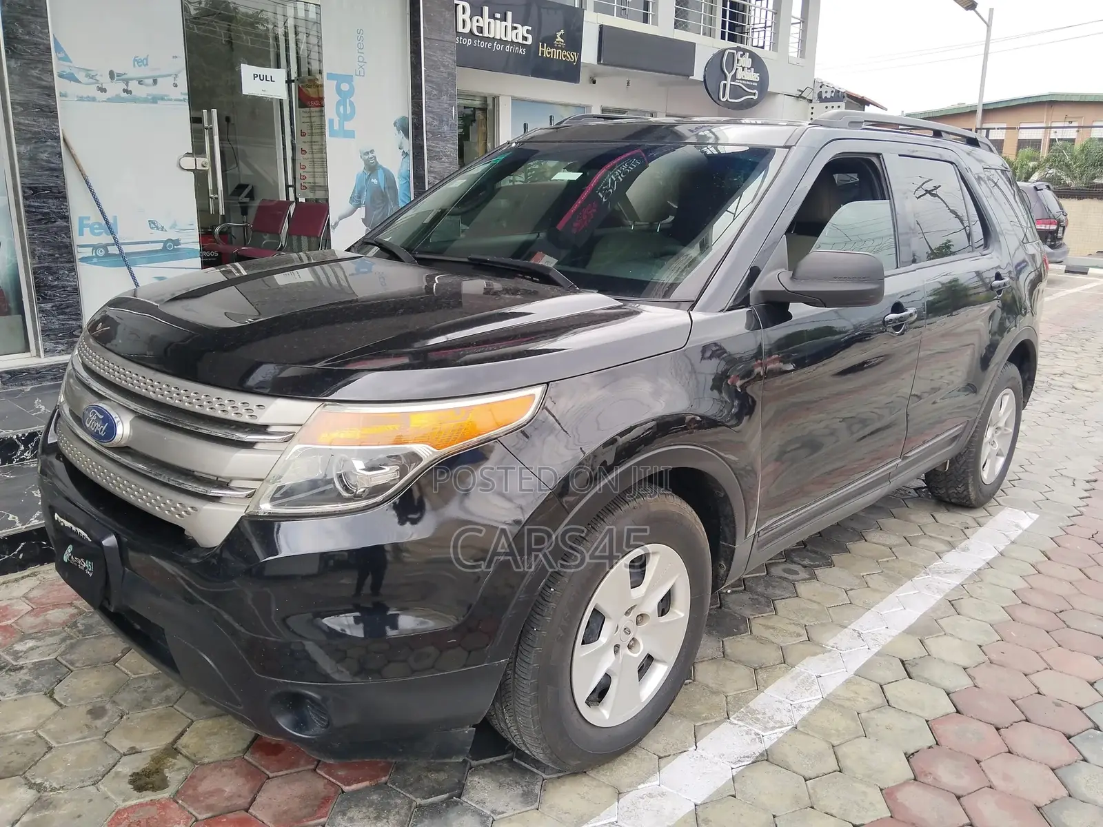 Ford Explorer 2011 Black