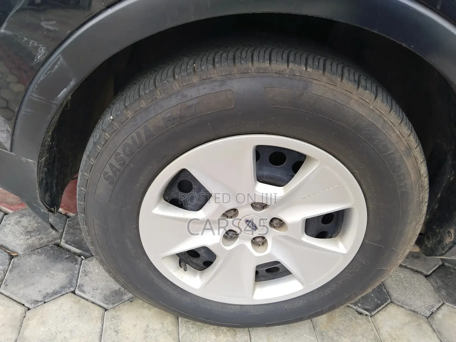 Ford Explorer 2011 Black