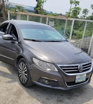 Volkswagen Passat 2.0 Sport Sedan 2012 Brown