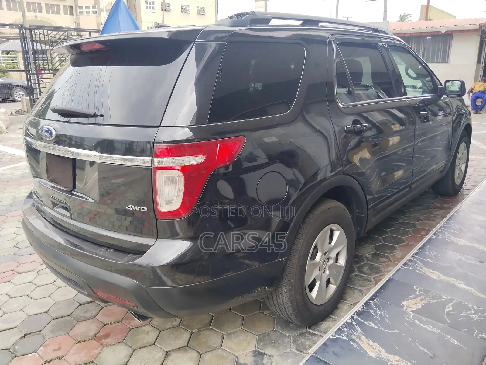 Ford Explorer 2011 Black