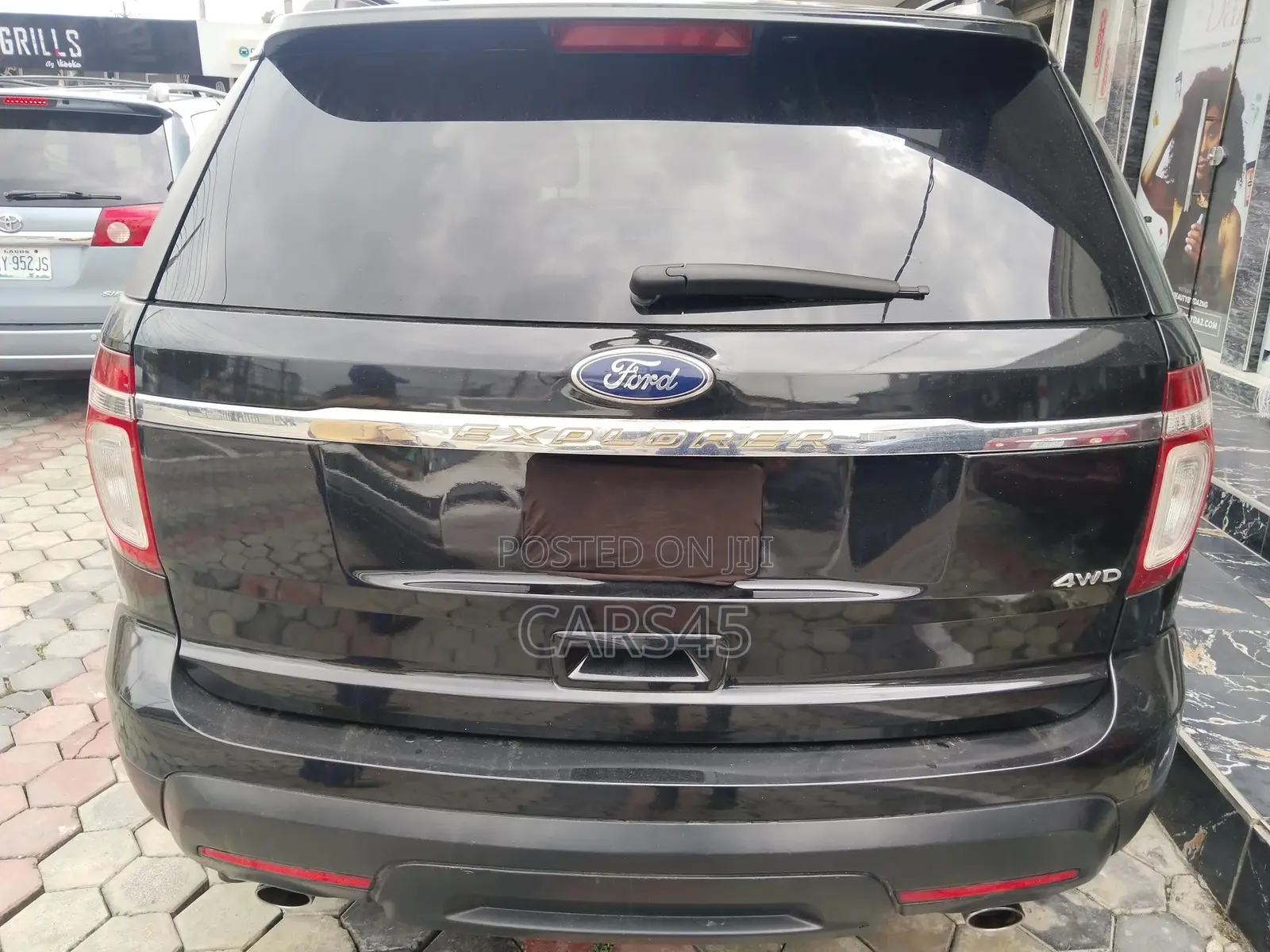 Ford Explorer 2011 Black