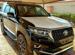 Toyota Land Cruiser Prado 2015 Black