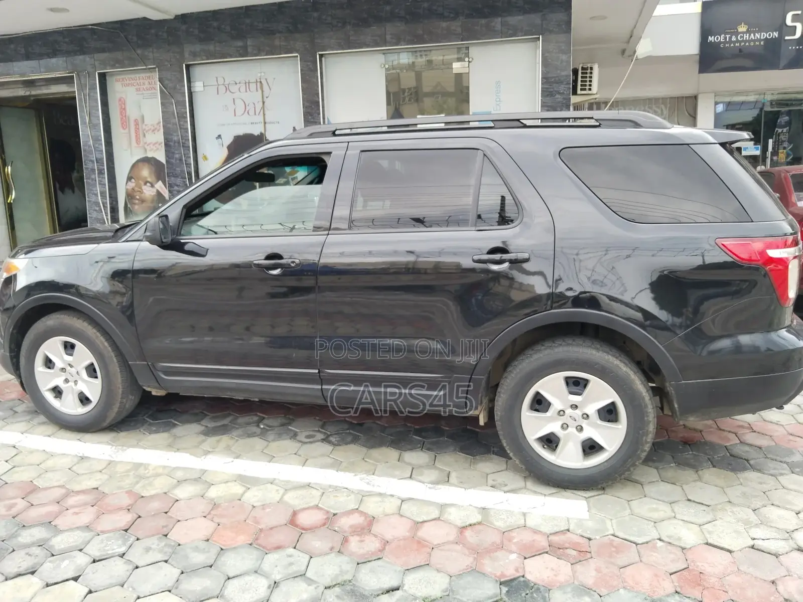 Ford Explorer 2011 Black