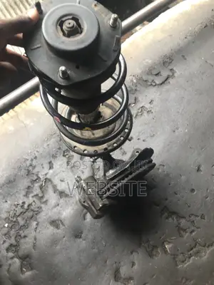 Camry 013 Front Shock Set