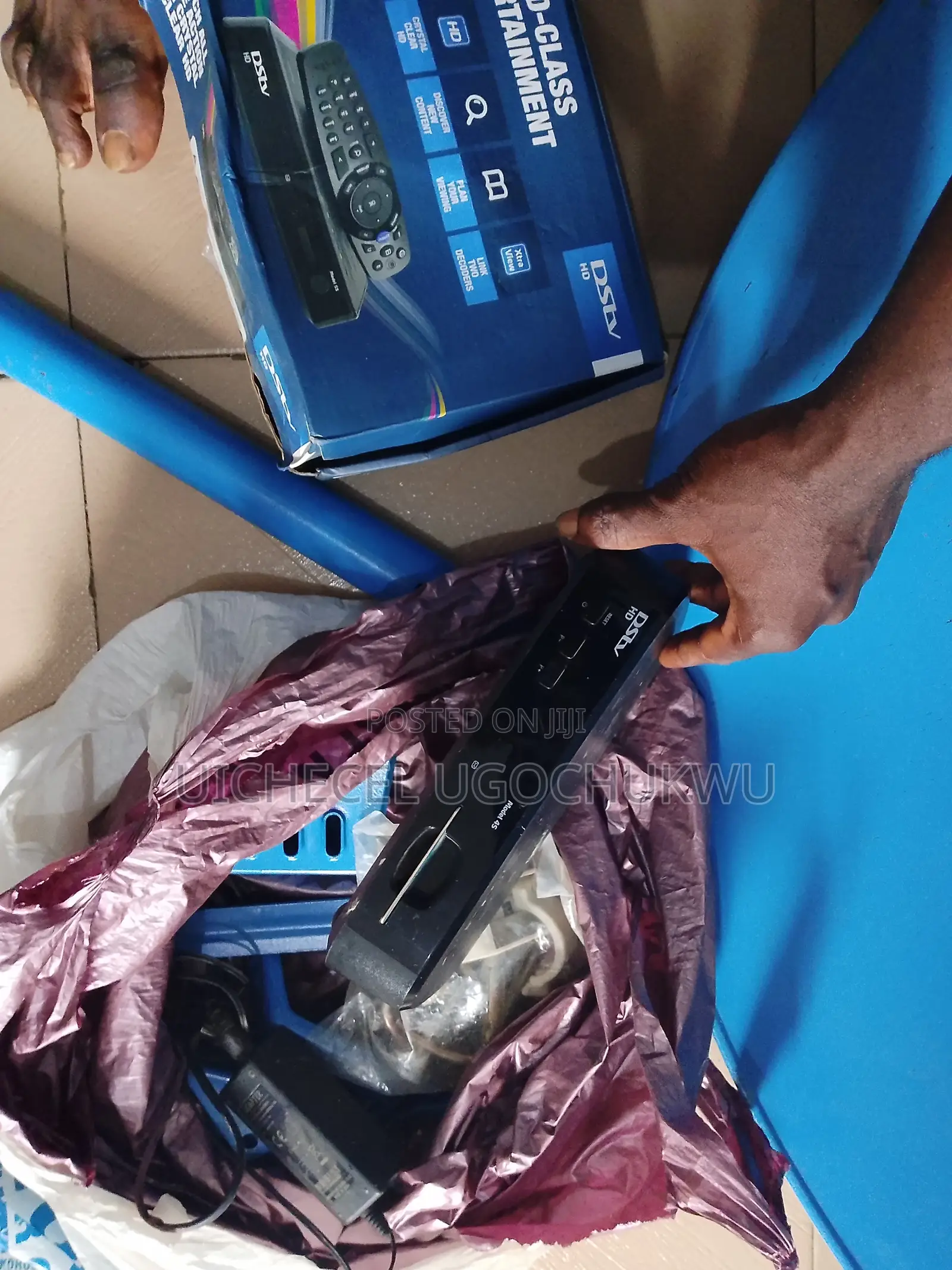DSTV Decoder