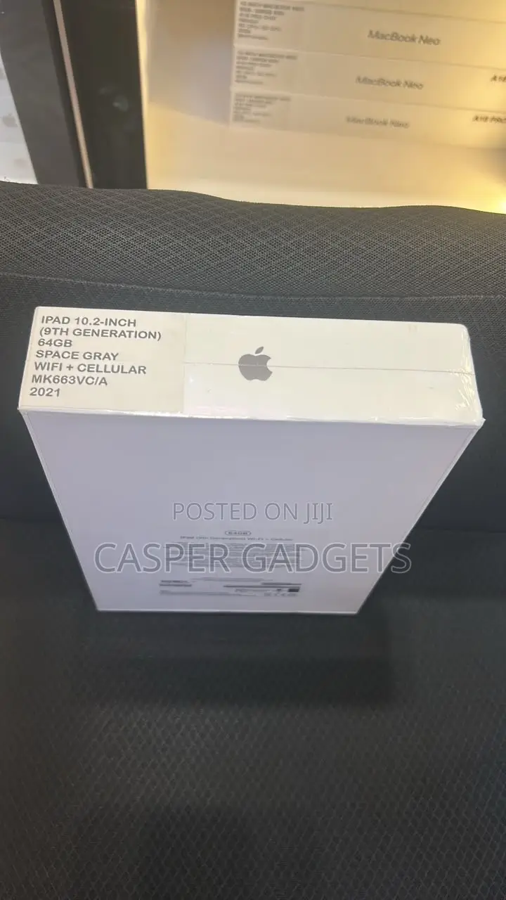 New Apple iPad Wi-Fi +3G 64 GB Gray
