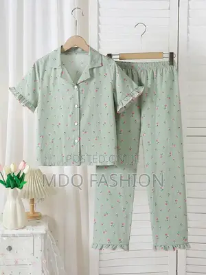 Cute Green Floral Two-Piece Pajama Set